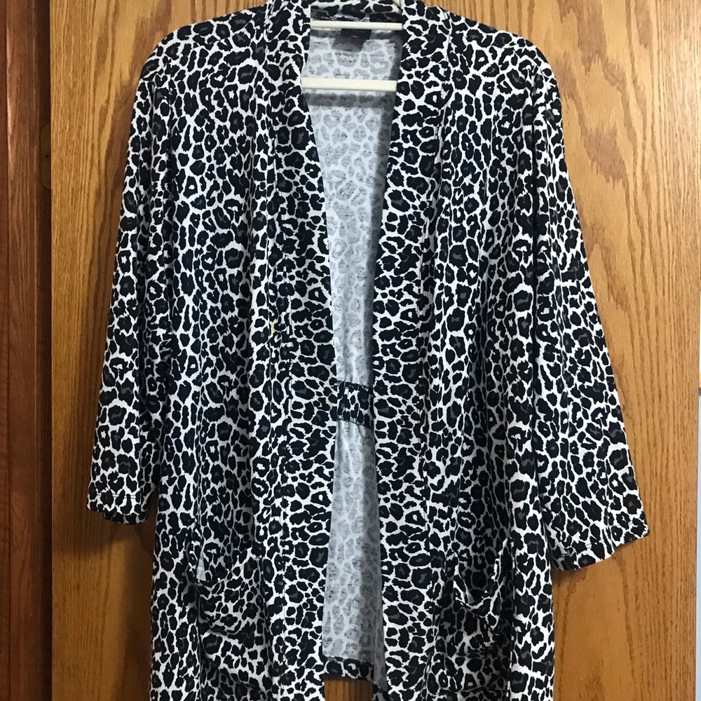 animal print light weight over jacket